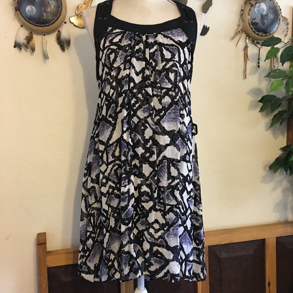 Angie pattern grommet detail dress NWT XL